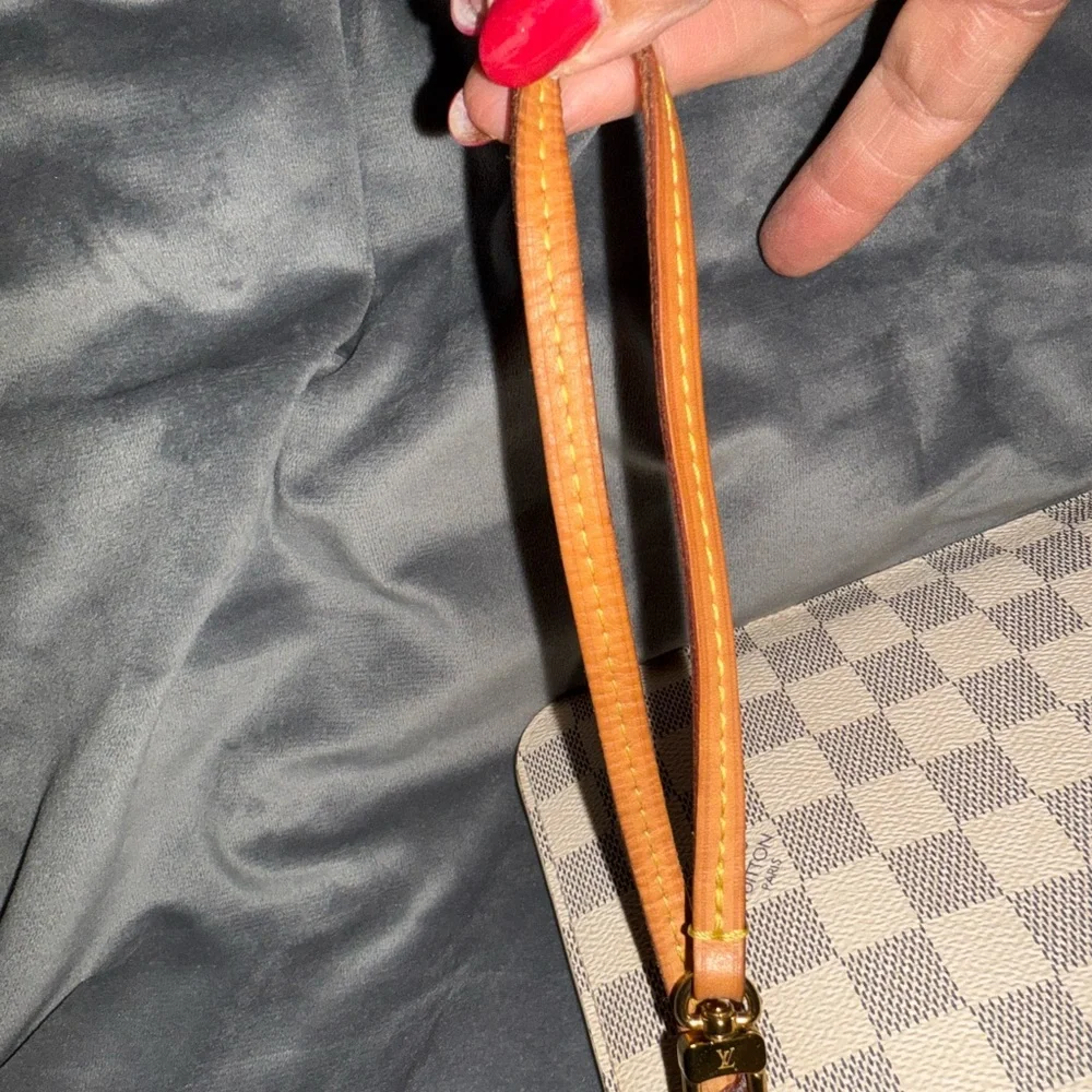 LOUIS VUITTON POUCHETTE DAMIER AZURE - Picture 6 of 12